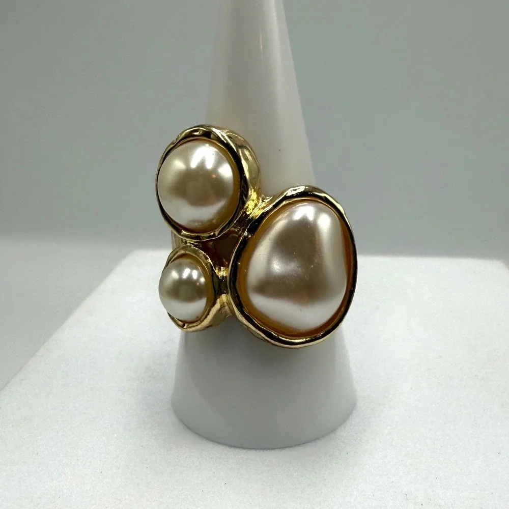 Gold Tone Hammered Faux Pearl Cluster Statement Cocktail Ring Size 8.5